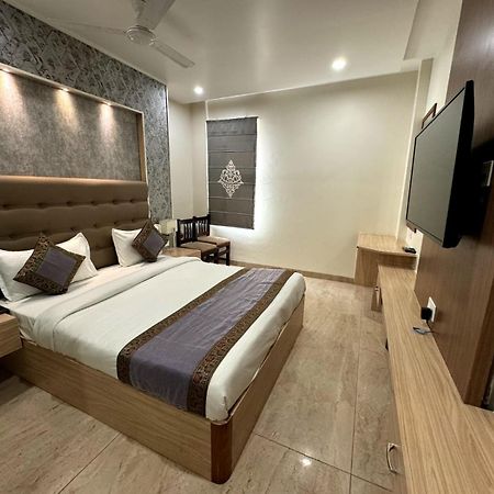 Hotel River Rhythm Assi Ghat Varanasi Exterior foto