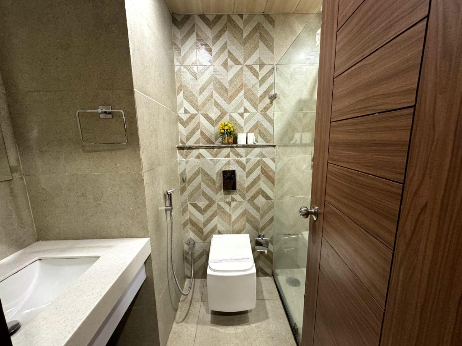 Hotel River Rhythm Assi Ghat Varanasi Exterior foto