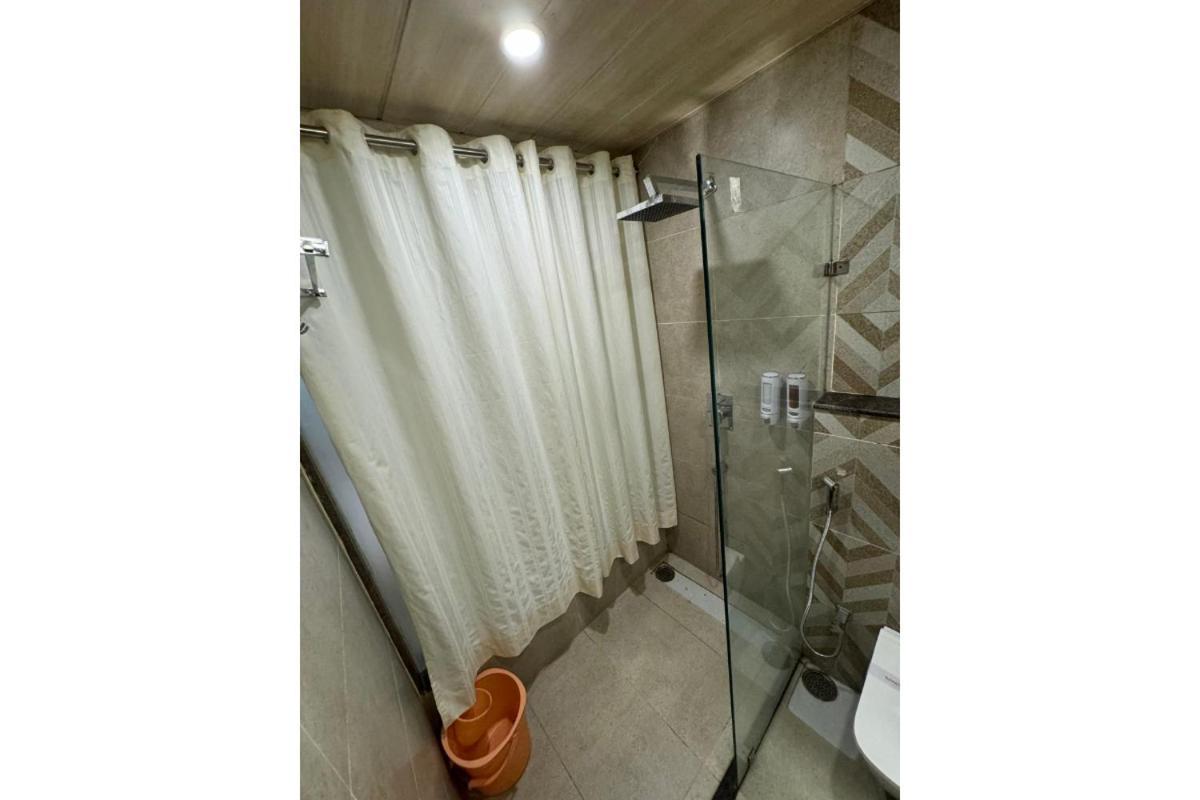 Hotel River Rhythm Assi Ghat Varanasi Exterior foto